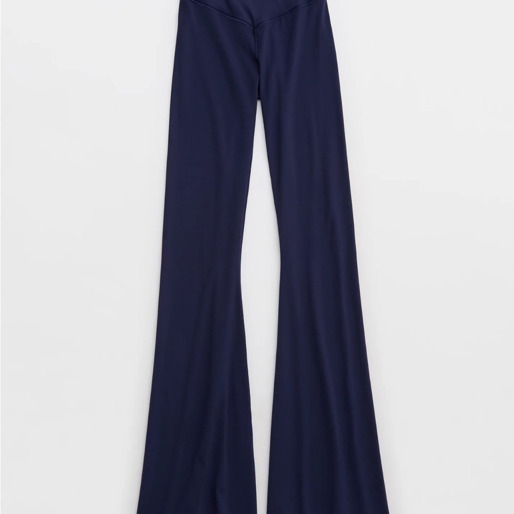Aerie Offline Real Me Flare. NWT.